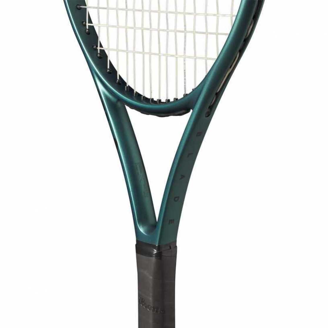 Wilson Blade 26 V9.0 WR151710