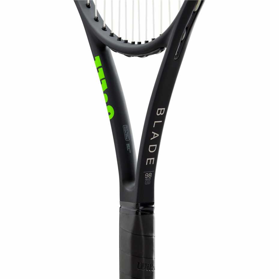 Wilson Blade 98 16X19 V7.0 WR013611 Wilson Blade 98 16X19 V7.0 WR013611